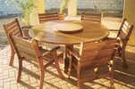 1.5 Round Table Lagune Chairs